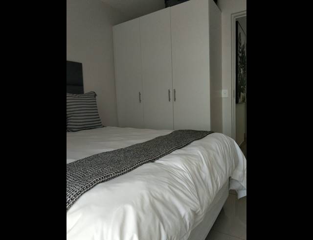 2 BEDROOM APARTMENT FOR SALE IN UMHLANGA RIDGE